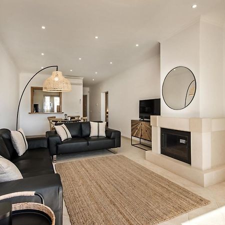 Luxurious First Floor Apartment Sleeps 4 Carvoeiro  Buitenkant foto