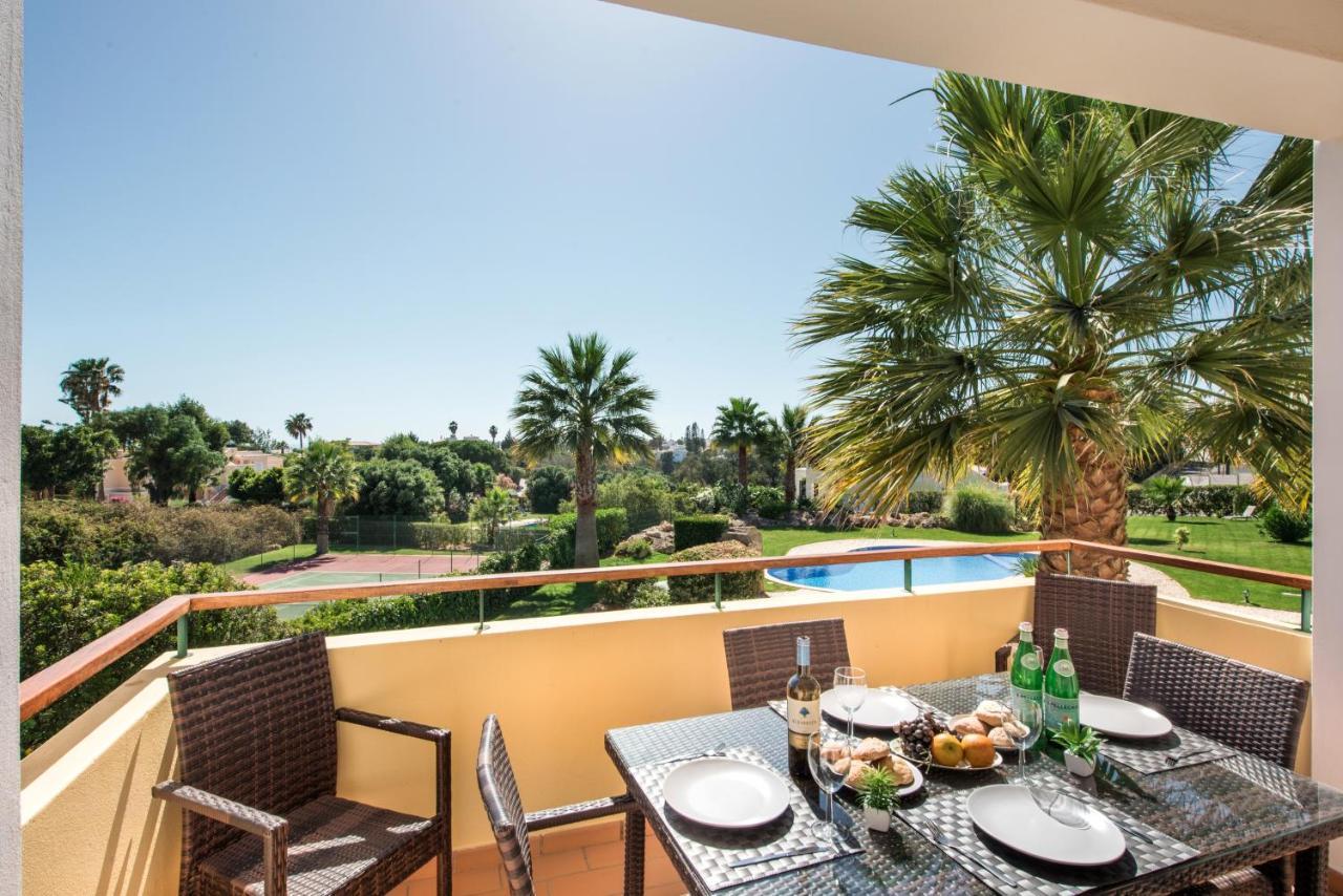Luxurious First Floor Apartment Sleeps 4 Carvoeiro  Buitenkant foto