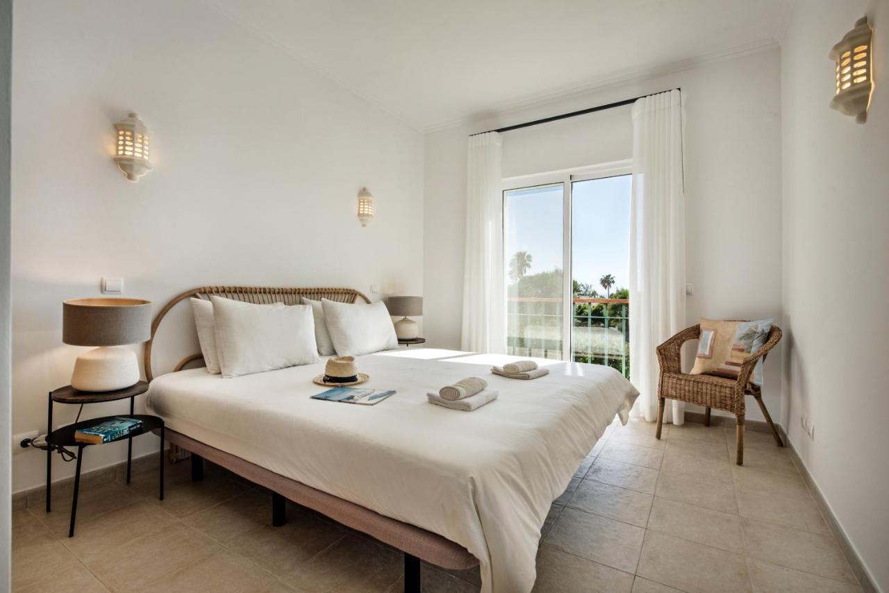 Luxurious First Floor Apartment Sleeps 4 Carvoeiro  Buitenkant foto
