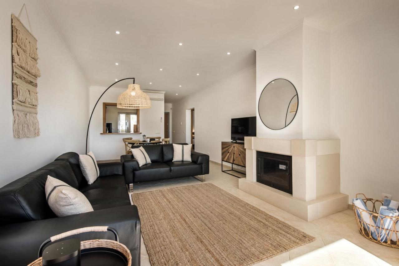 Luxurious First Floor Apartment Sleeps 4 Carvoeiro  Buitenkant foto
